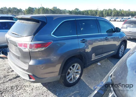 2015 Toyota Highlander Le V6 z USA, uszkodzony, nr VIN 5TDZKRFH2FS067787